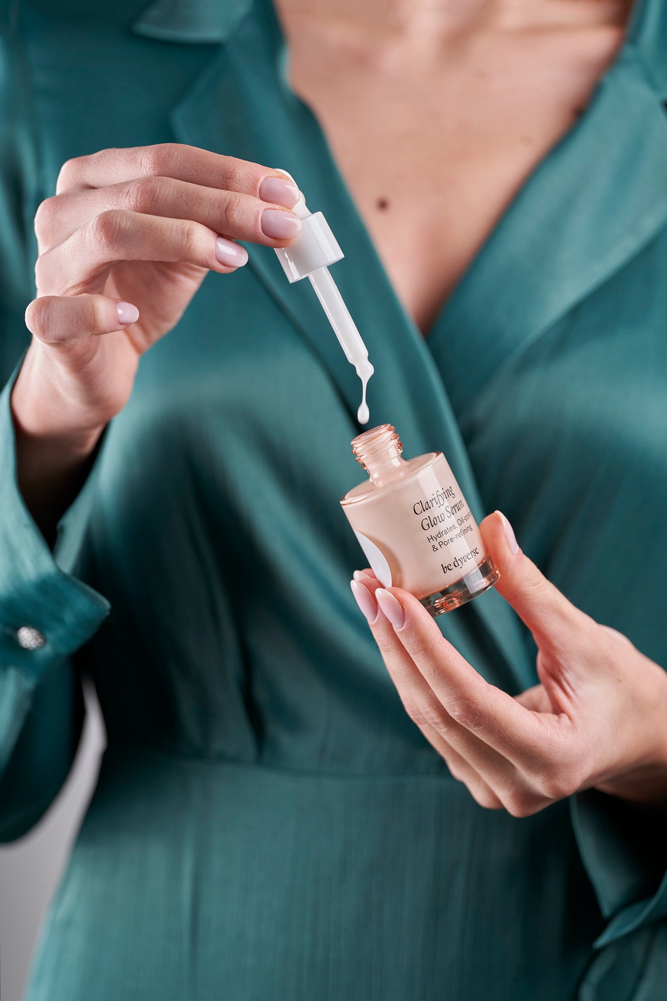 Clarifying Glow Serum